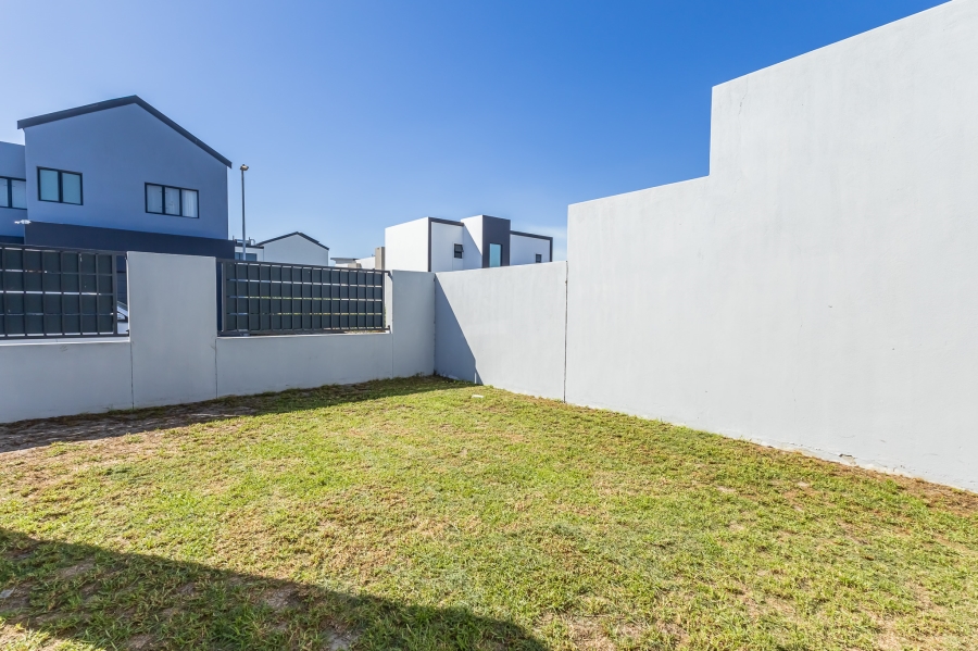 3 Bedroom Property for Sale in Sandown Western Cape